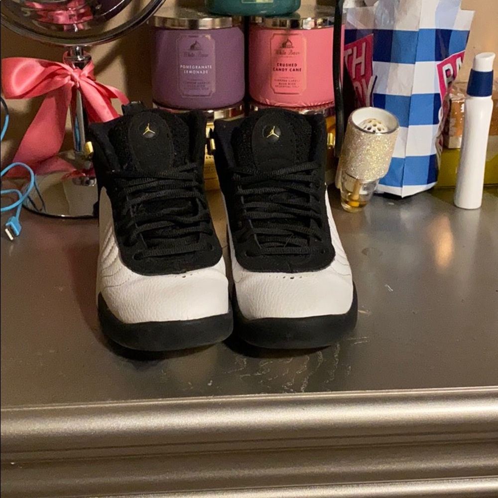 Women’s shoes